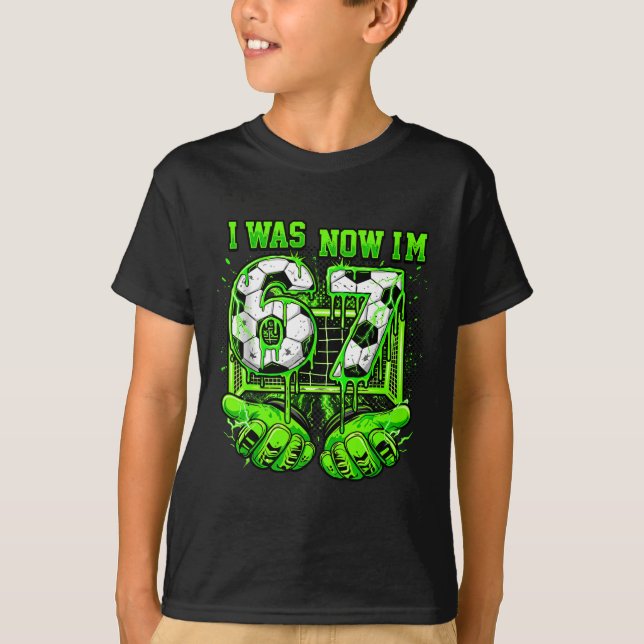 I Was 6 Now Im 7 Year Old Soccer Funny 7th Birthda T-Shirt (Vorderseite)