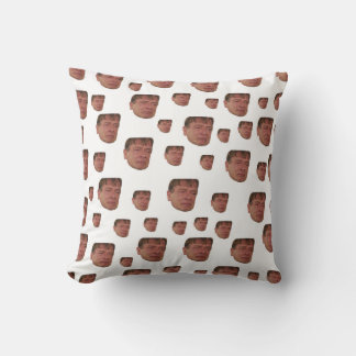 Ian Beale Cushion Kissen
