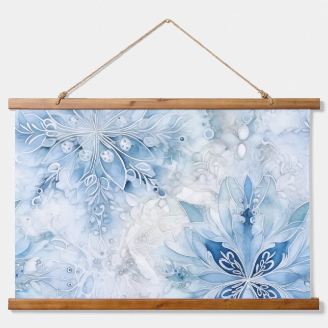 Icebound Fantasy Realm Winter Wandteppich Mit Holzrahmen (Vorne)