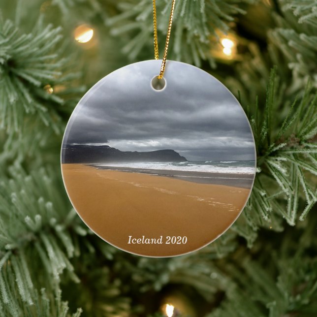 Iceland beach - ceramic ornament (Baum)