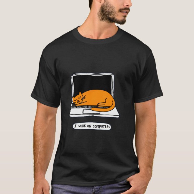Ich arbeite an Computern Lustige Katze Cute Tech H T-Shirt (Vorderseite)