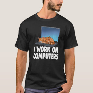 Ich Arbeite An Computern Schlafende Katze Katze T-Shirt