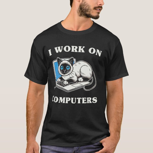 Ich arbeite an Computern Siam-Katze Spaß T-Shirt (Vorderseite)