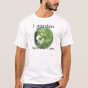 Ich arbeite deshalb ich bin mit Erbsenblüte im T-Shirt