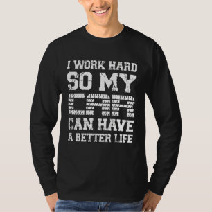 Ich arbeite hart, damit mein Auto ein besseres Aut T-Shirt