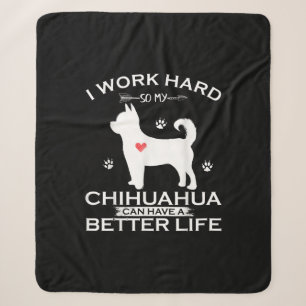 Ich arbeite hart, damit mein Chihuahua-Hund besser Sherpadecke