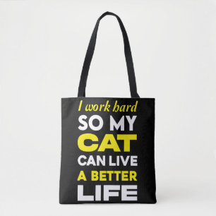Ich arbeite hart, damit meine Katze besser leben k