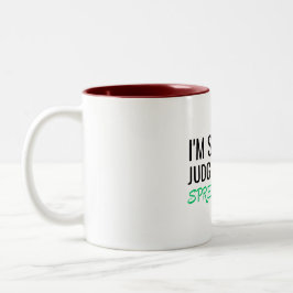 Ich beurteile Ihre Tabelle stillschweigend Zweifarbige Tasse