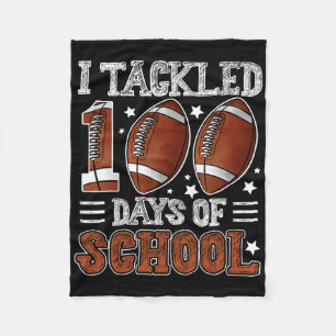 Ich bewältigte 100 Tage Schul-Fußball 100. Tag der Fleecedecke