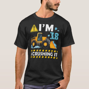 Ich bin 18 und graben es Baugrube 18. T-Shirt