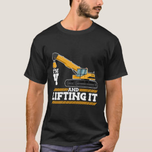 Ich bin 4 Jahre alt und hob den Bauwagen 4. Geburt T-Shirt