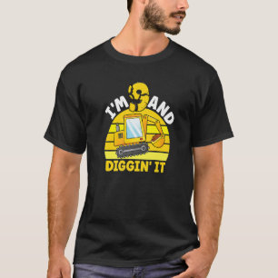 Ich bin 9 und graben es 9. Geburtstag Bagger Birth T-Shirt