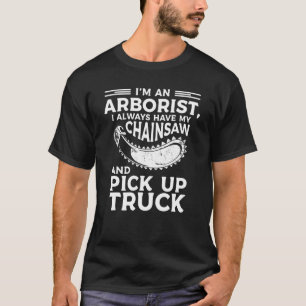 Ich bin Arborist und habe immer meine Ketten und P T-Shirt