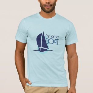 Ich bin auf einem Boots-T-Shirt T-Shirt