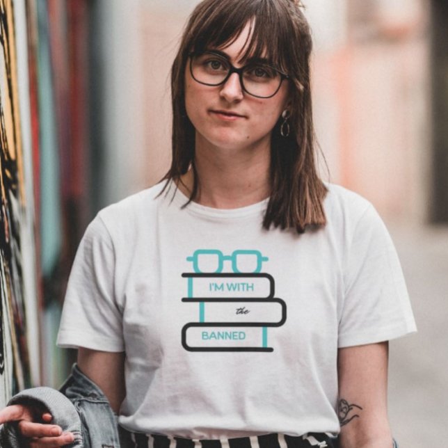 Ich bin bei den verbotenen Büchern T-Shirt (Von Creator hochgeladen)