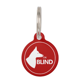 Ich bin blinder Text & Weißer Hund mit aufgestellt Haustiermarke