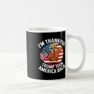Ich bin dankbar, dass Trump Amerika mit dem Sieg g Kaffeetasse