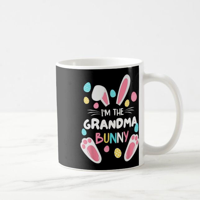 Ich bin das Osterfest-Party der Großmutter-Bunny M Kaffeetasse (Rechts)