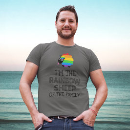 Ich bin das Regenbogenschaf der Familie T-Shirt