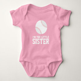 "Ich bin die kleine Schwester" Baseball Jersey Num Baby Strampler