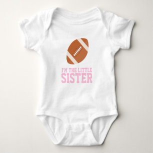 "Ich bin die kleine Schwester" Fußball Jersey Numm Baby Strampler