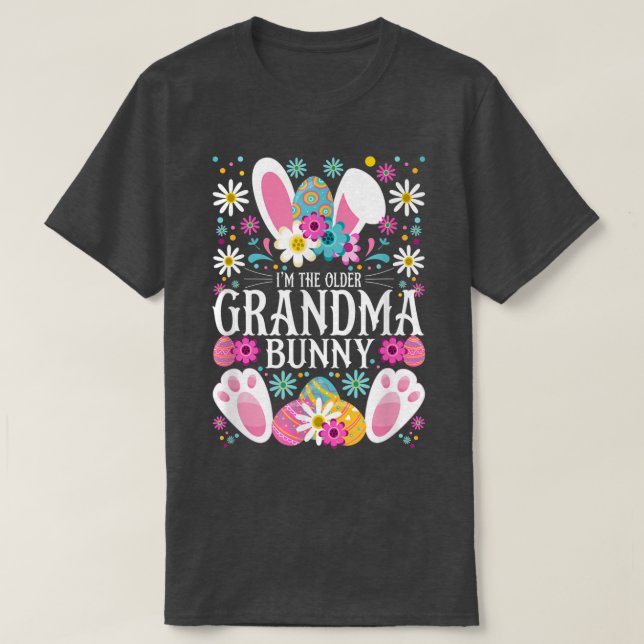 Ich bin die Oma-Bunny-Ostern-Party Eier und Daisie T-Shirt (Design vorne)
