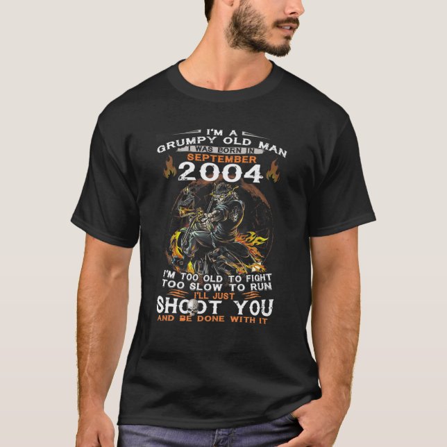 Ich bin ein alter Mann, der ich im September 2004  T-Shirt (Vorderseite)