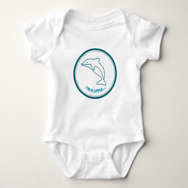 Ich bin ein bisschen.. DELFIN! Baby Bodysuit Baby Strampler (Vorderseite)