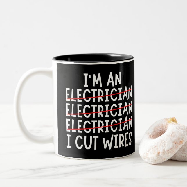 Ich bin ein Elektriker, den ich mit zwei Tonen Kaf Zweifarbige Tasse (Mit Donut)