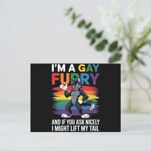 Ich bin ein Gay Furry Rainbow Fox Wolf Pride Monat Postkarte (Stehend Vorderseite)
