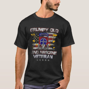 Ich bin ein grauenhafter alter 82. Im Flugzeug Tau T-Shirt