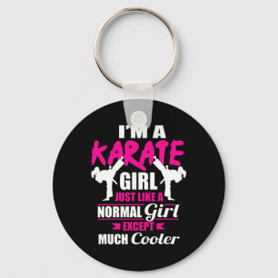 Ich bin ein Karate-Mädchen wie ein Mädchen, aber C Schlüsselanhänger