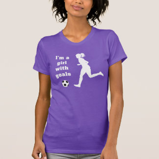 Ich bin ein Mädchen mit Ziel-Fußball-T - Shirt