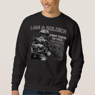 Ich bin ein Soldat auf dem schwarzen Sweatshirt