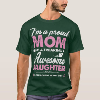 Ich bin ein stolzes Geschenk der Mama vom Mutterta T-Shirt