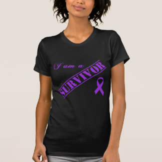 Ich bin ein Überlebender - Crohns u. Kolitis-lila T-Shirt