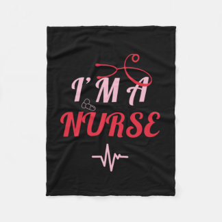 Ich bin ein weibliches Krankenpfleger-Shirt Fleecedecke