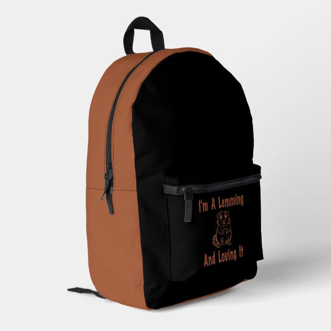 Ich bin ein Zittern und liebe es, Text in Braun Ze Bedruckter Rucksack (Rückseitige Ecke links)