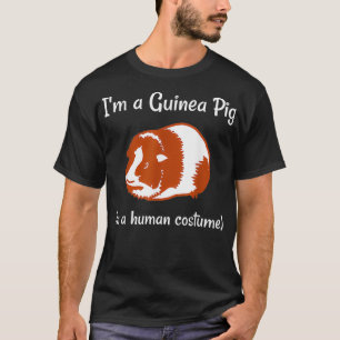 Ich bin eine Guinea, die Schwein in einem menschli T-Shirt