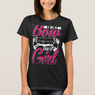 Ich bin eine junge Art Mädchen Bogenschiessen Jage T-Shirt