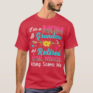 Ich bin eine Mama, eine Oma und eine veraltete Pos T-Shirt