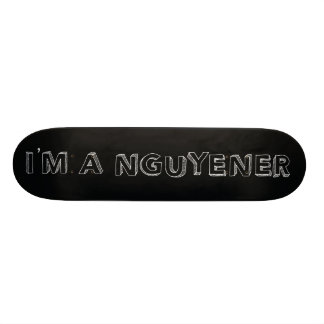 Ich bin eine NGUYENER Skate-Plattform Skateboard