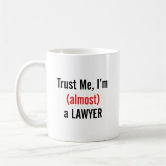 Ich bin fast ein Anwalt Kaffee Mugs Kaffeetasse