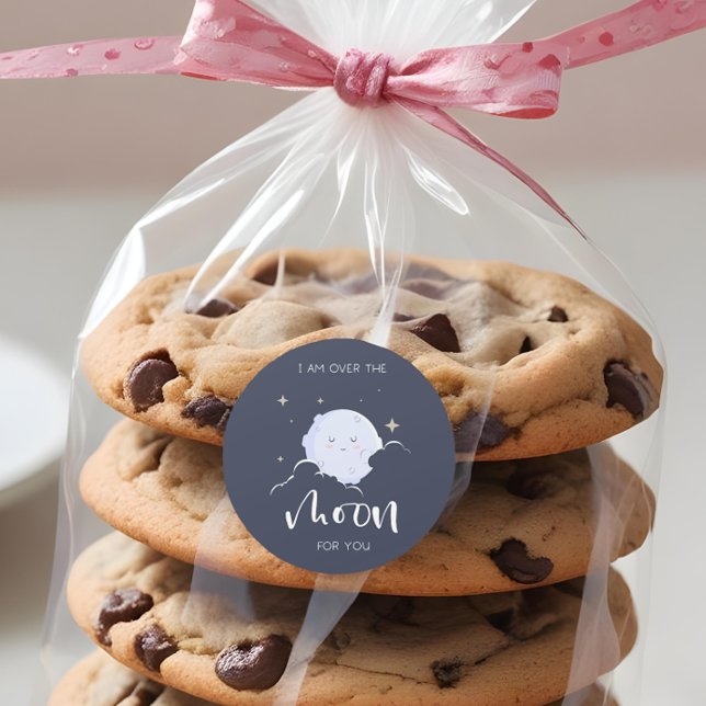 Ich bin für dich Valentine über dem Mond Runder Aufkleber (Von Creator hochgeladen)