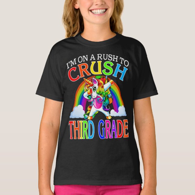 Ich bin gerade dabei, Unicorn der dritten Klasse z T-Shirt (Vorderseite)
