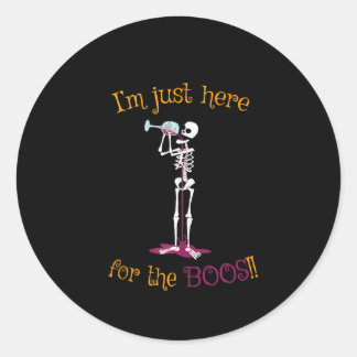 Ich bin gerade hier für die BOOs Funny Skeleton Dr Runder Aufkleber