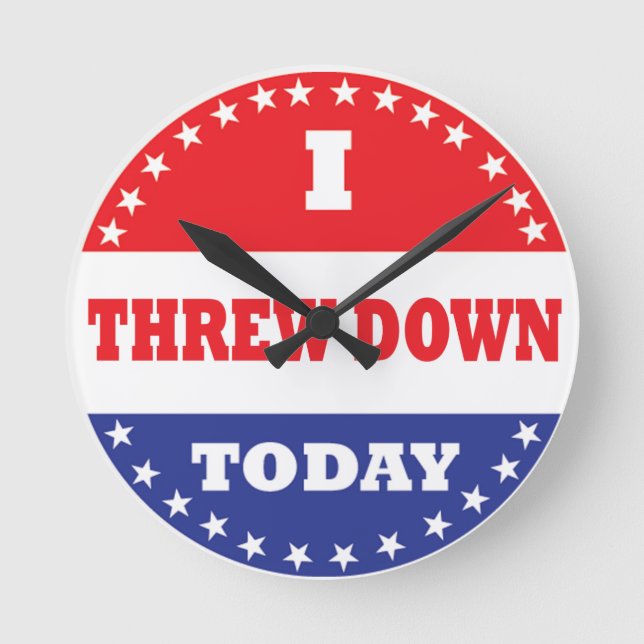 Ich bin heute abgestürzt runde wanduhr (Vorderseite)