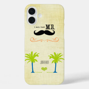Ich bin ihr Mr. Mustache Groom Beach Palm Tree iPhone 16 Plus Hülle