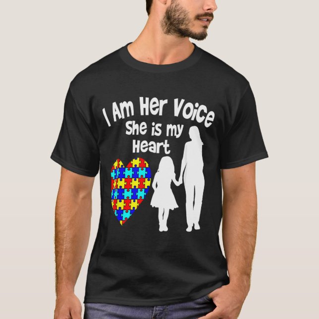 Ich bin ihre Stimme. Sie ist meine Herz-Autismus-M T-Shirt (Vorderseite)