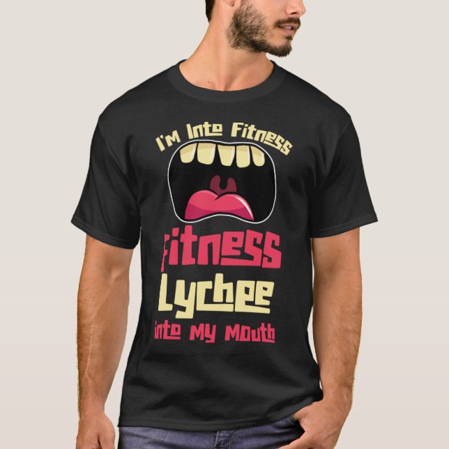 Ich bin in der Fitness Fitness Lychee in meinem Mu T-Shirt (Vorderseite)